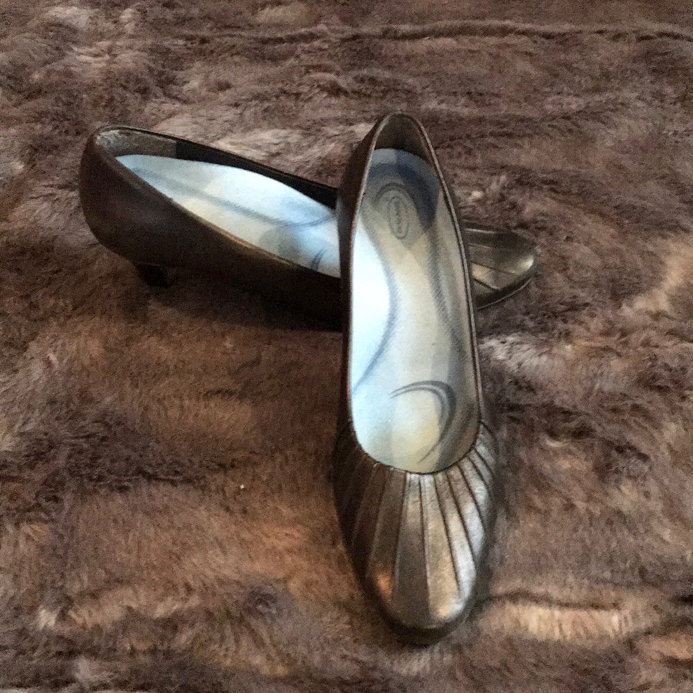 Naturalized Heels